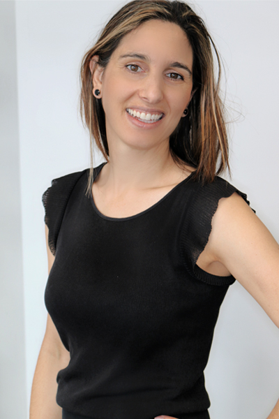 Dr Renée Stanton