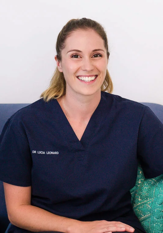 Dr Lucia Leonard
