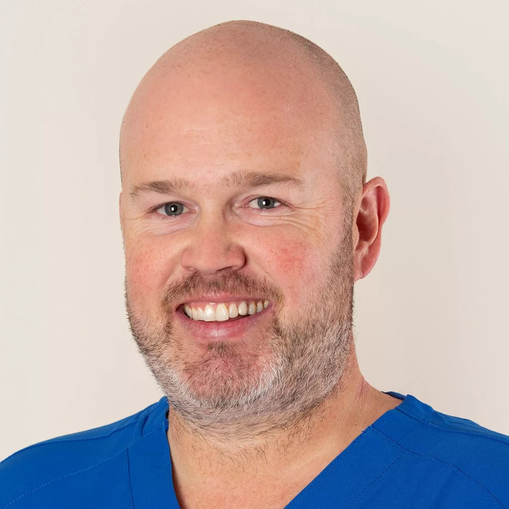 Dr Bradley Moore