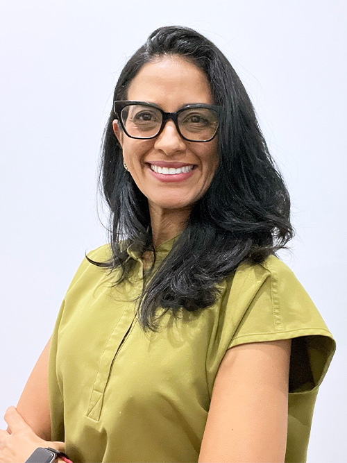 Dr Isa Gonzalez