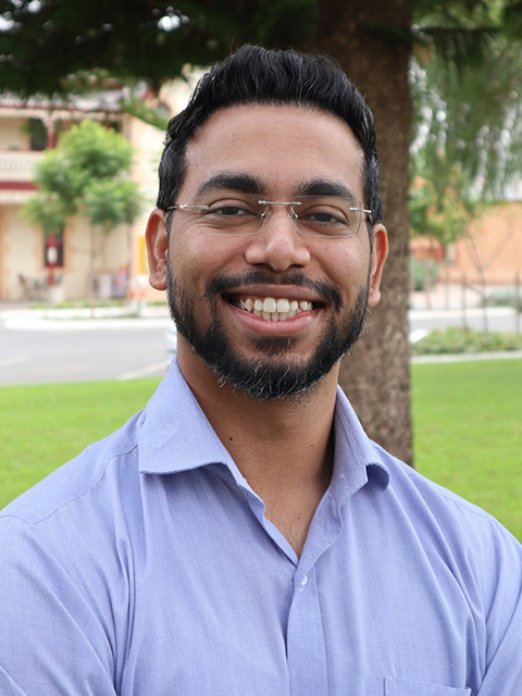 Dr Ishan Jassal