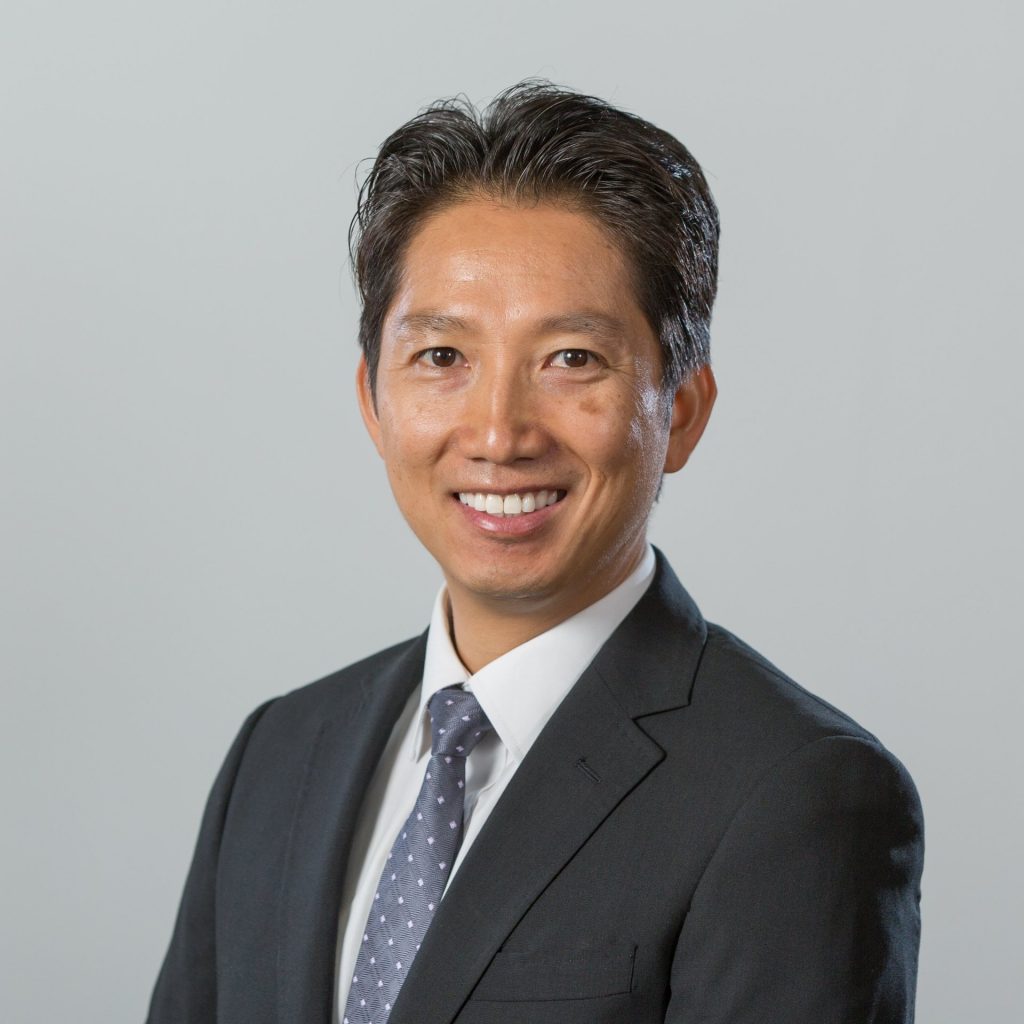 Dr Dustin Pham