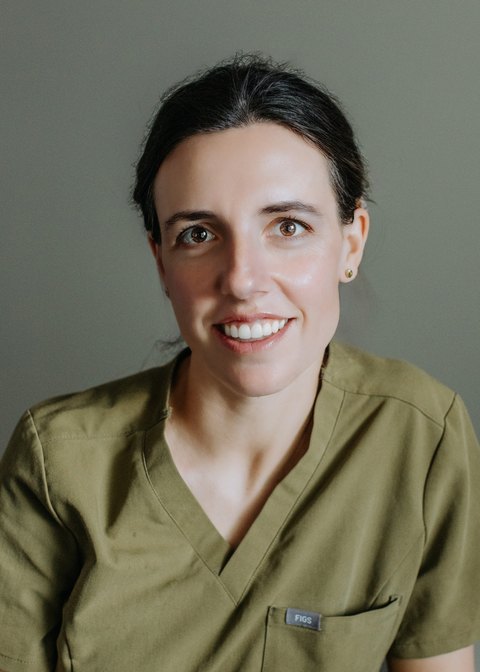 Dr Jessica Davison