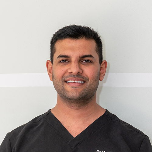 Dr Hardi Desai