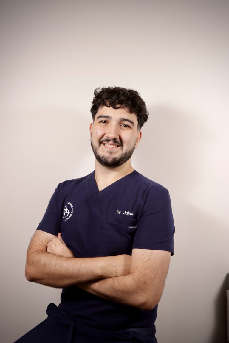 Dr Julian Messina
