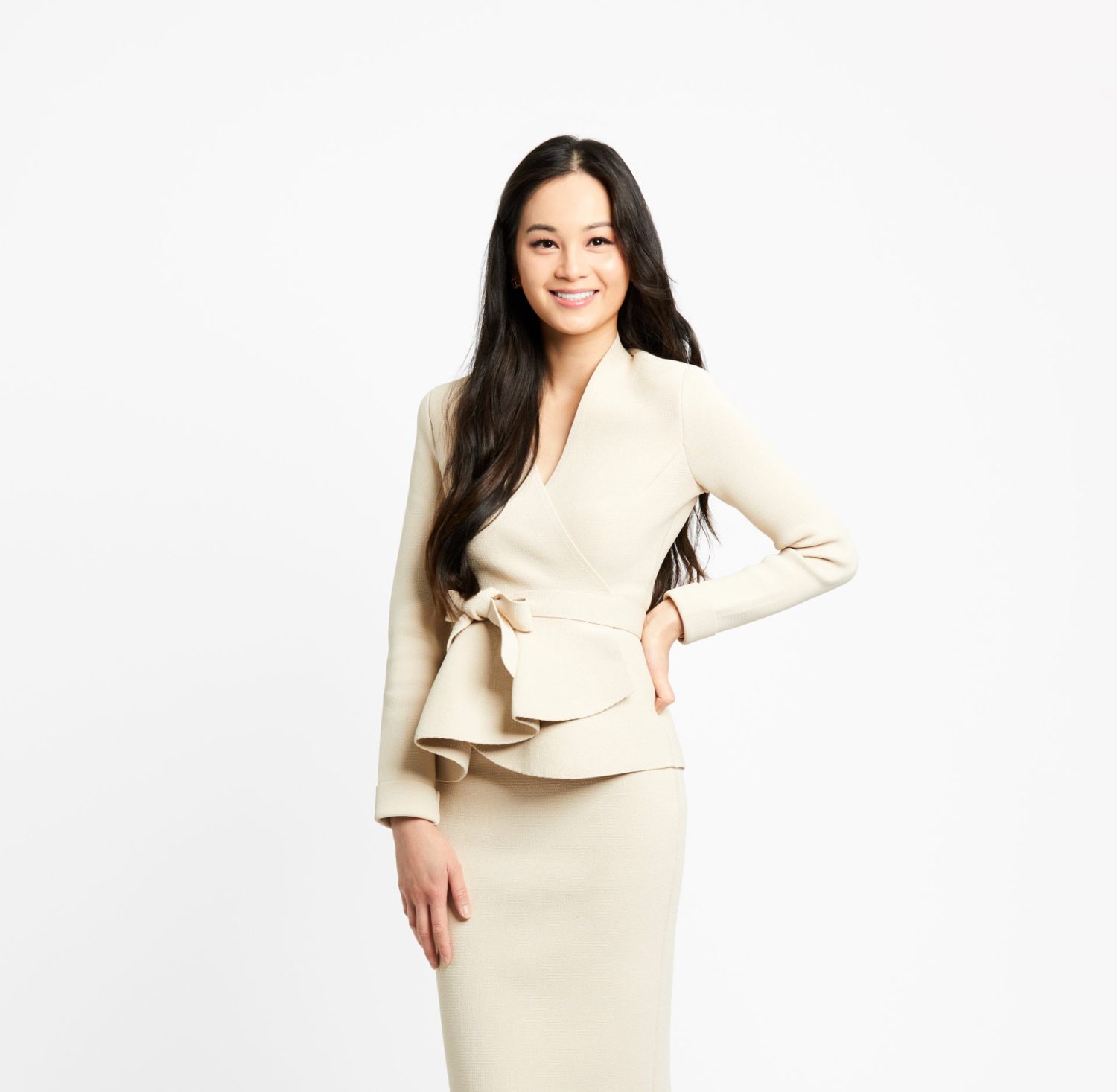 Dr Anna Nguyen