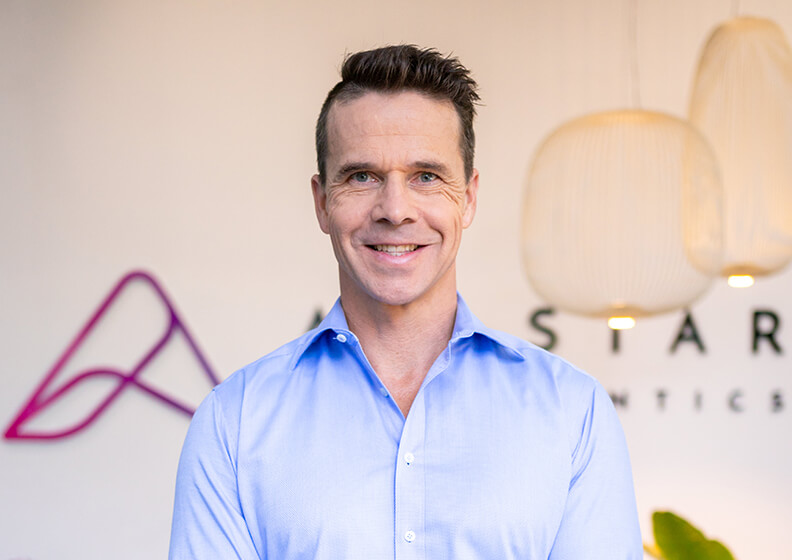 Dr Mike Anderson