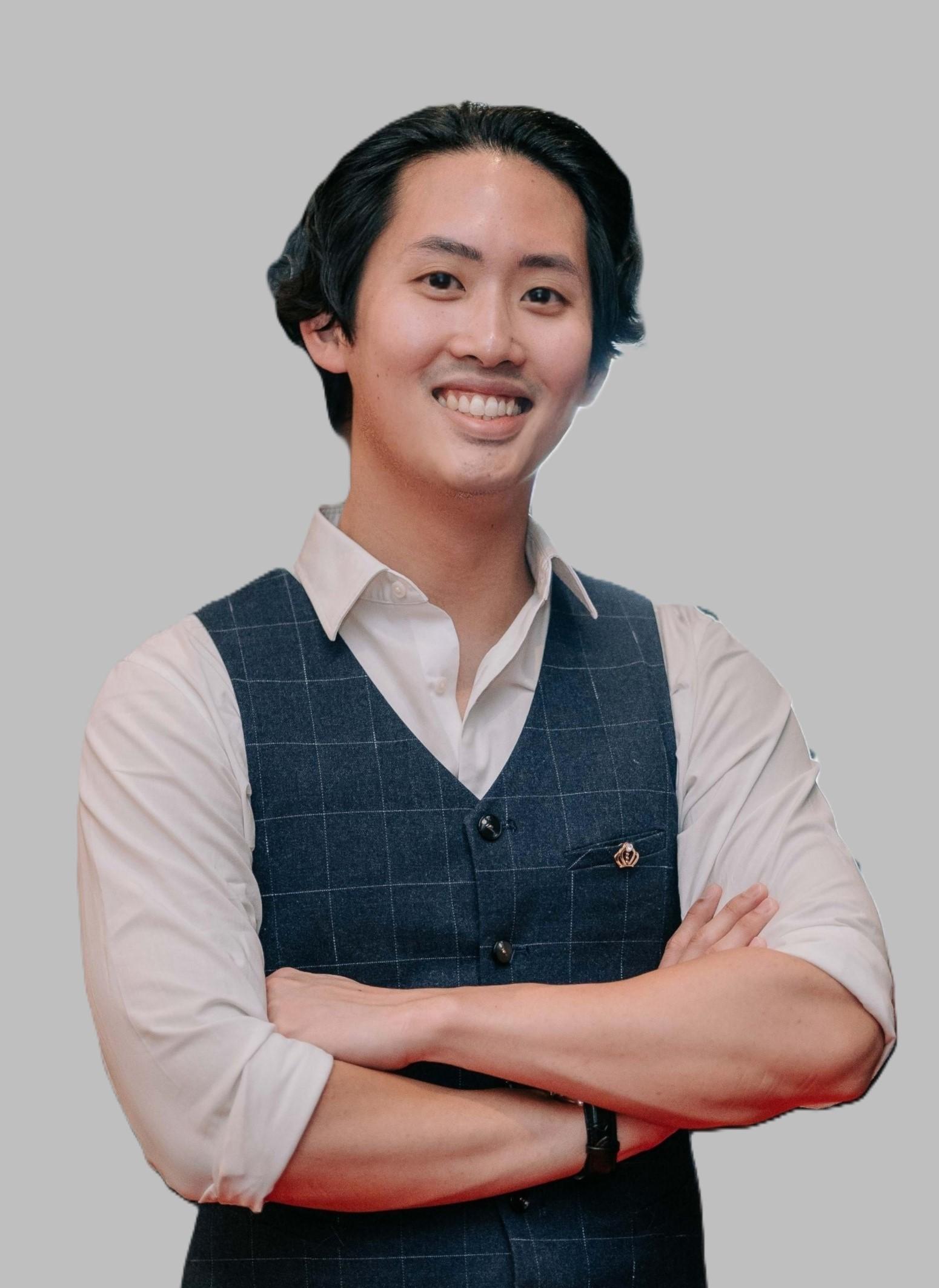Dr. Marcus Leong