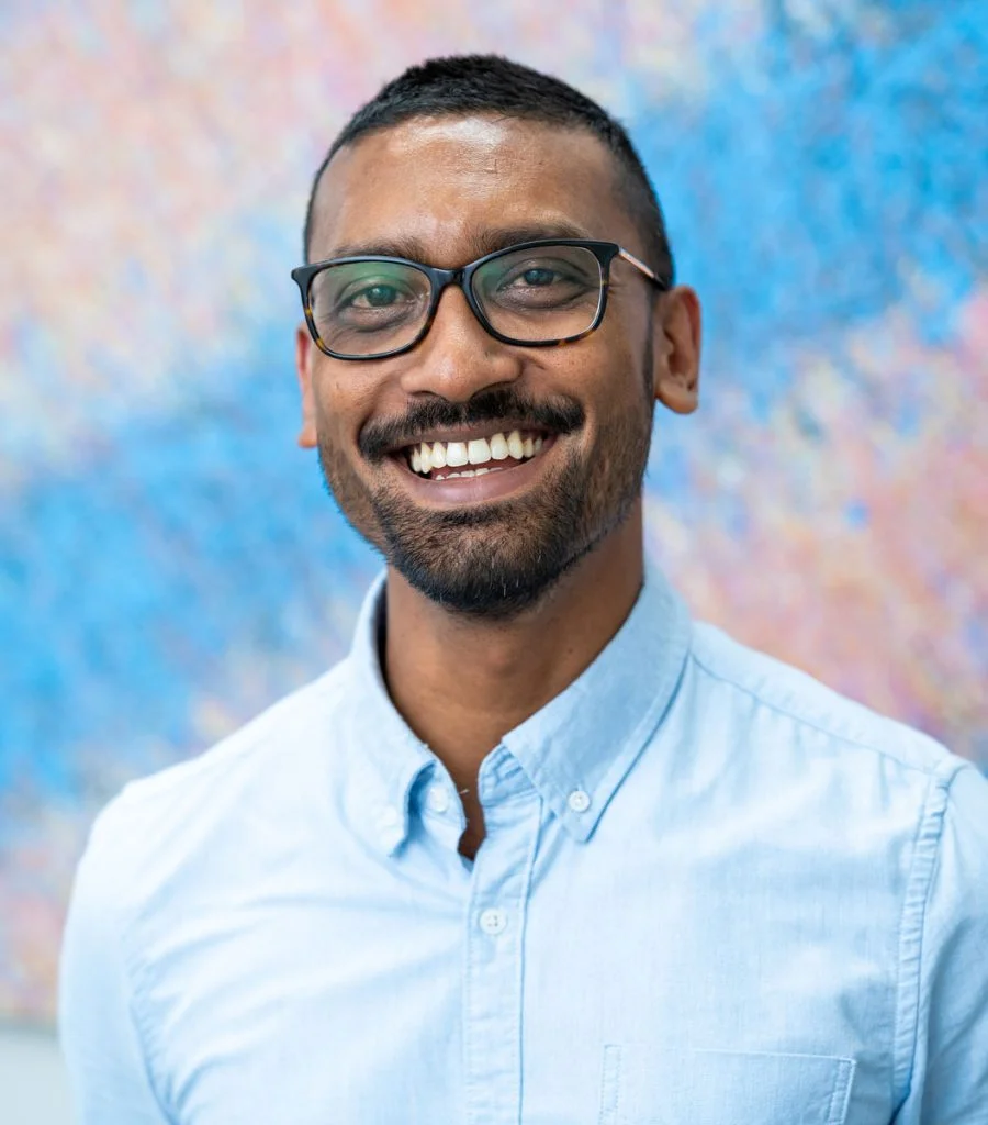 Dr. Antish Naeck