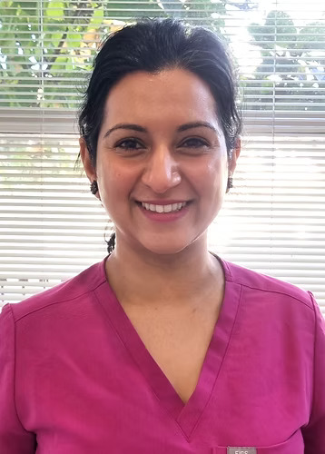 Dr Aakriti Bhola
