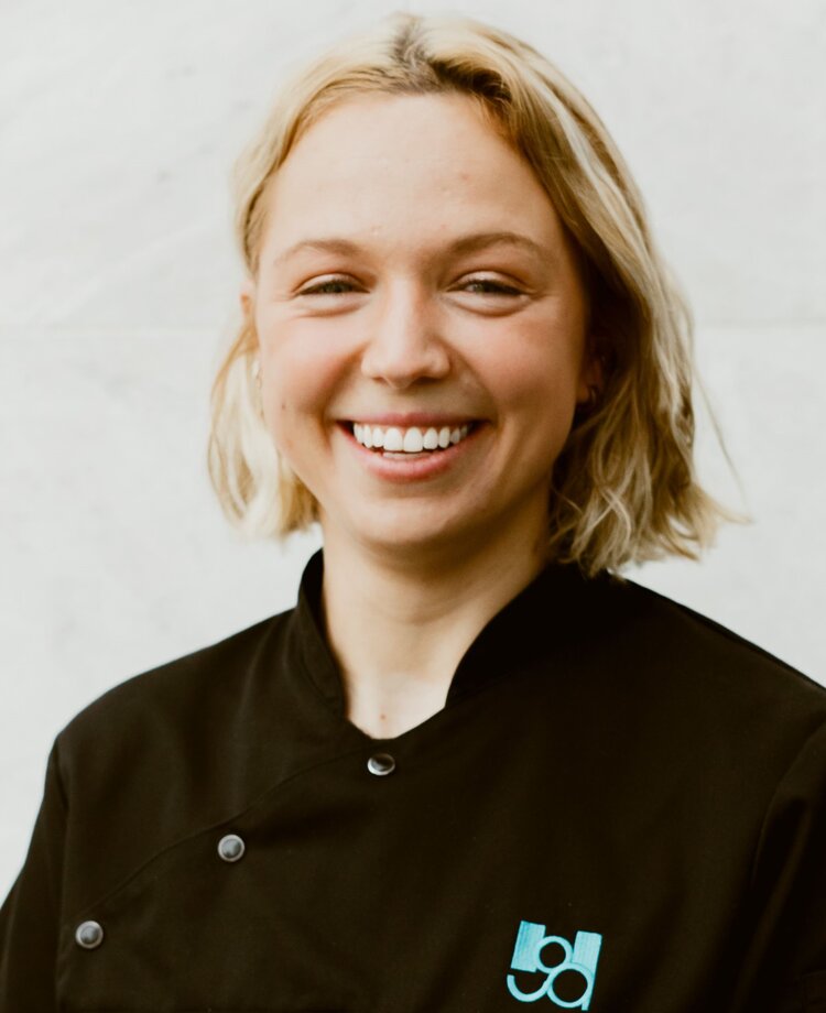 Dr Sarah Braun