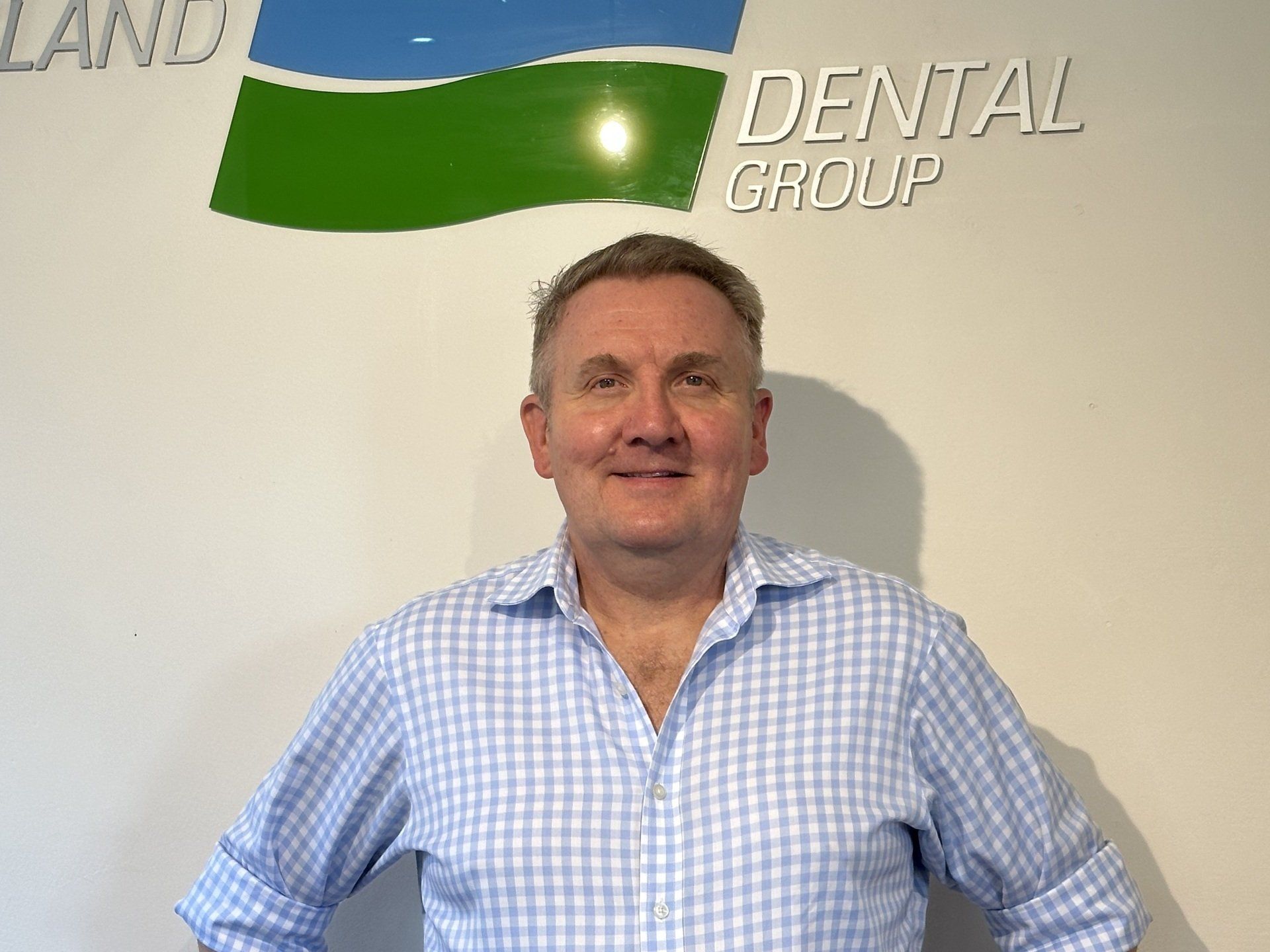 Dr Geoff Henzell