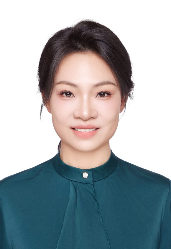 Dr Yiwen (Laura) Yang
