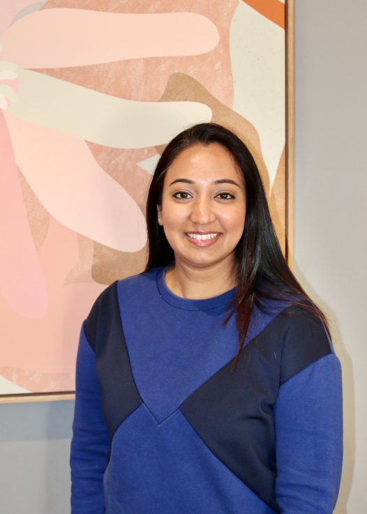 Dr Roopa