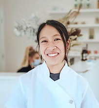 Dr Mindie Nguyen