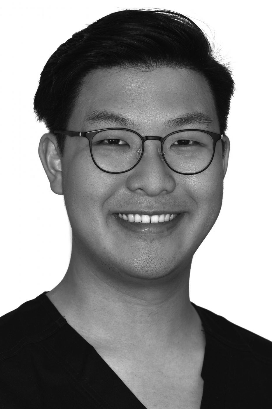 DR. JEREMY LEE