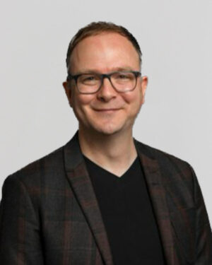 Dr Adam Wallace