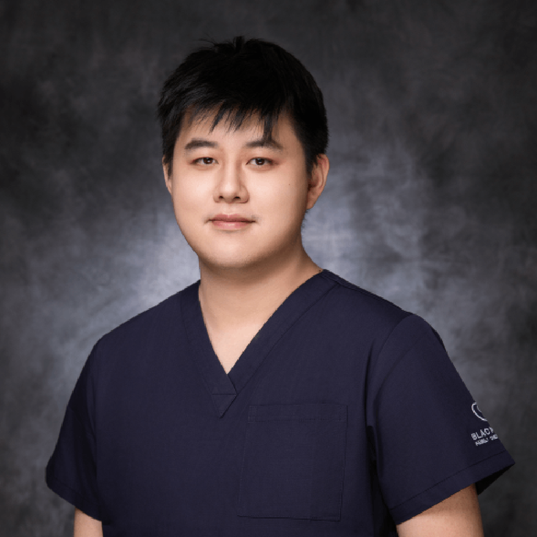 Dr Thomas Qin