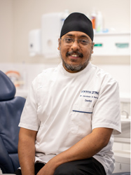 Dr. Jasvinder Singh Narula
