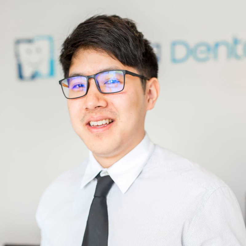 Dr Chris Huang