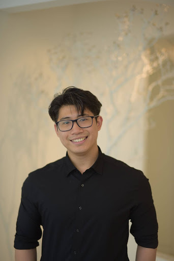 Dr Philip Tsang