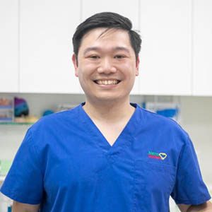 Dr. Edward Vuong