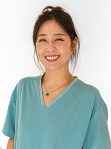 Dr Ri Yon Choi
