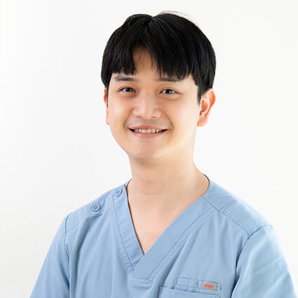 Dr John Tra