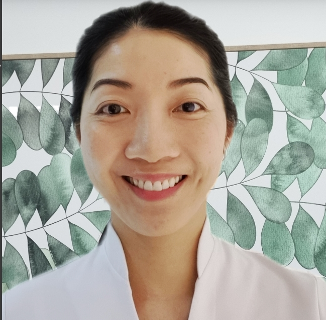 DR CHLOE UAN