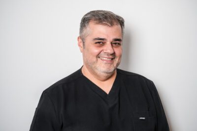 Dr Omar Awni