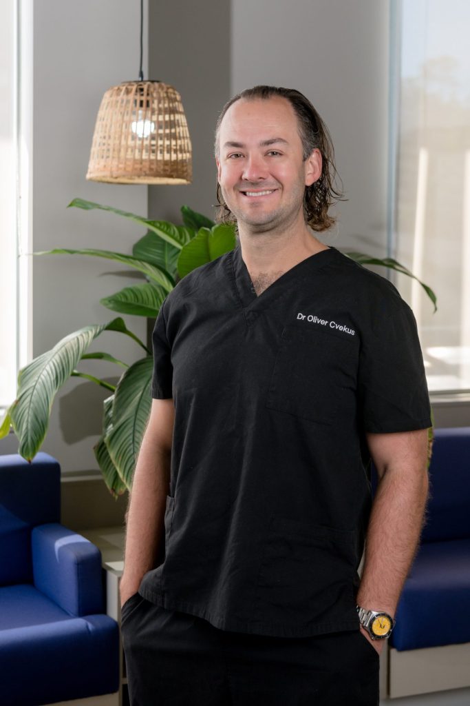 Dr Oliver Cvekus