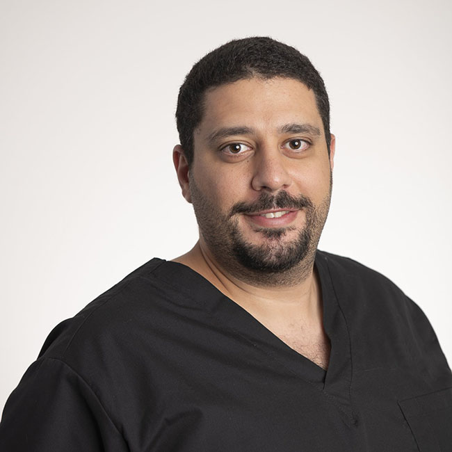 Dr Mina Rizk