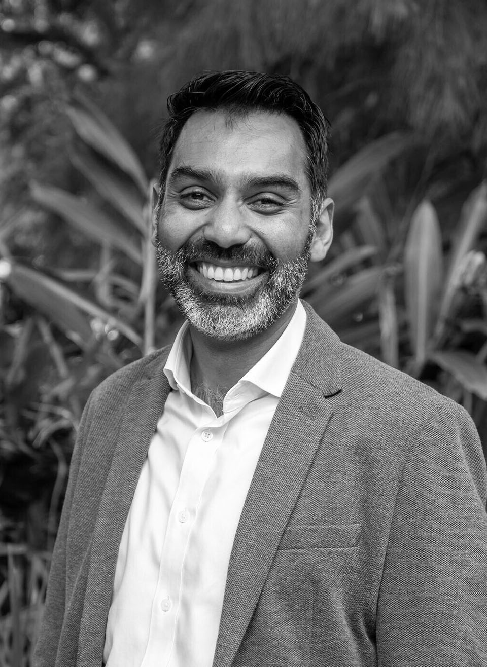 Dr. Deegesh Shah