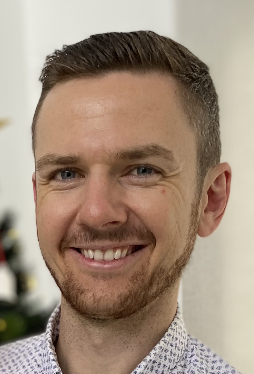 Dr Jacob De Luchi
