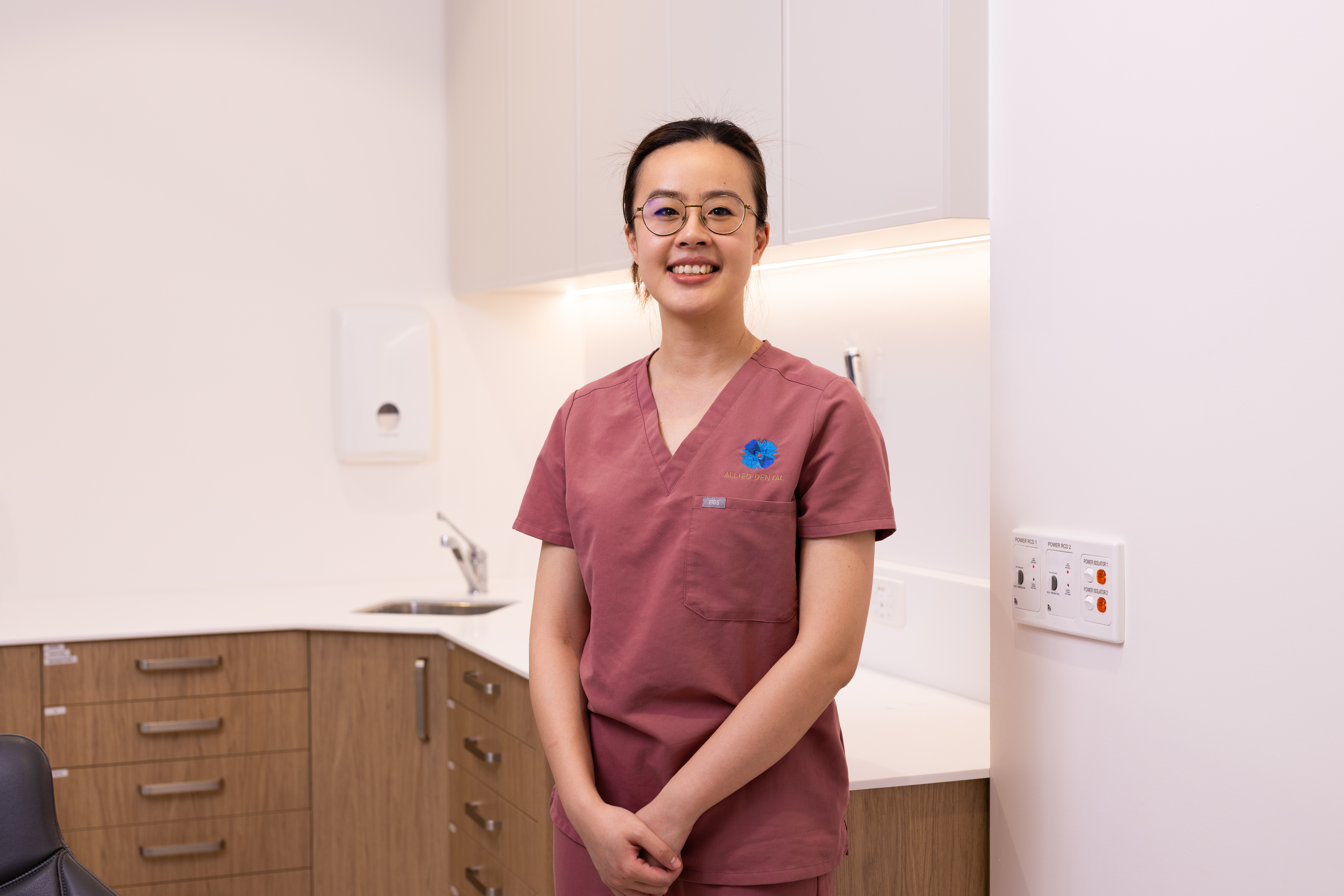 Dr Melanie Foo