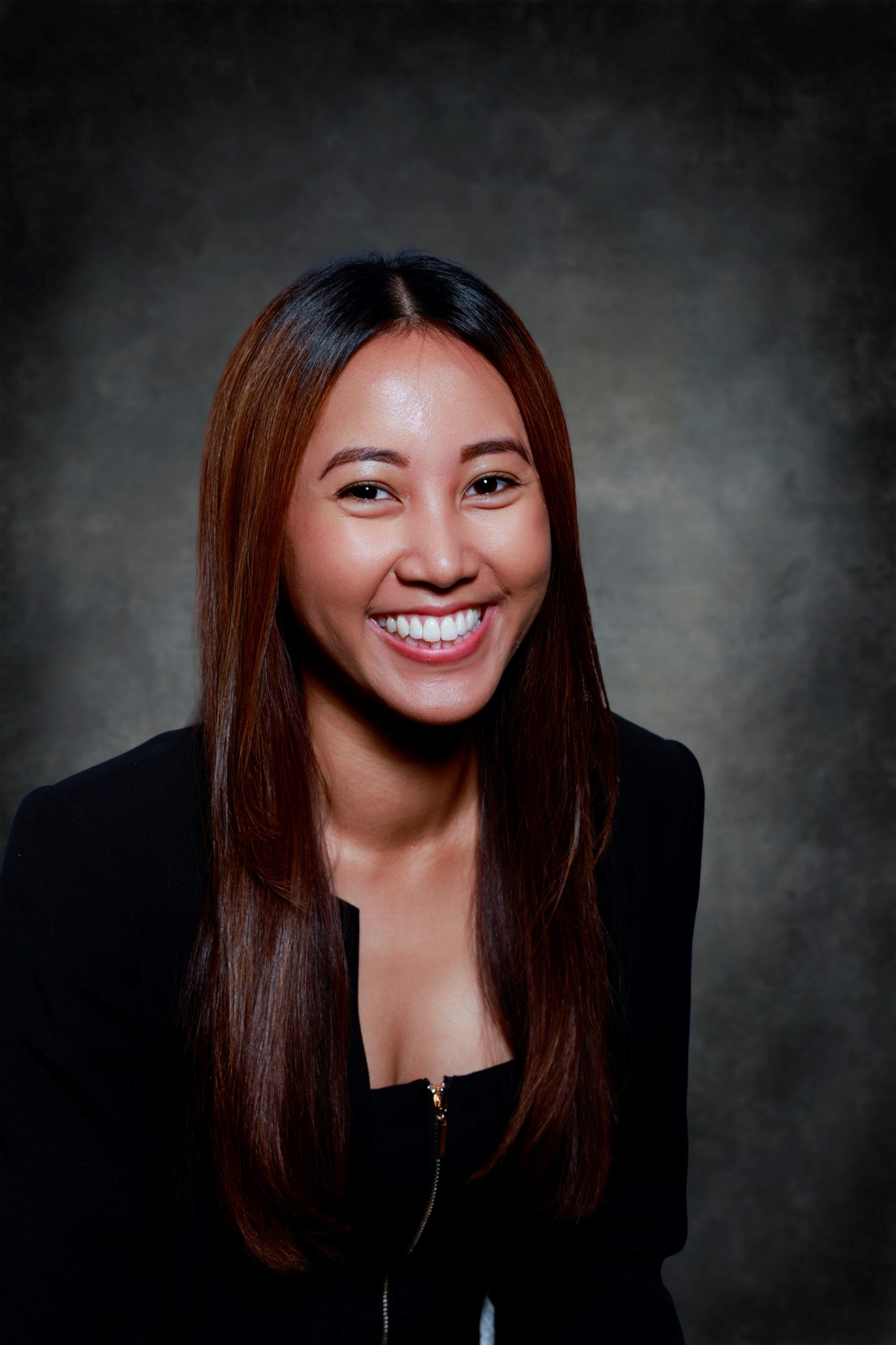 Dr. Jasmin Htun
