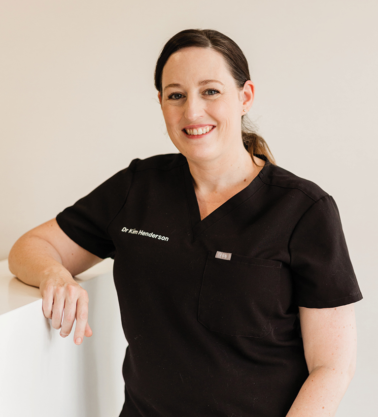 Dr Kim Henderson