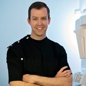 Dr David Hills