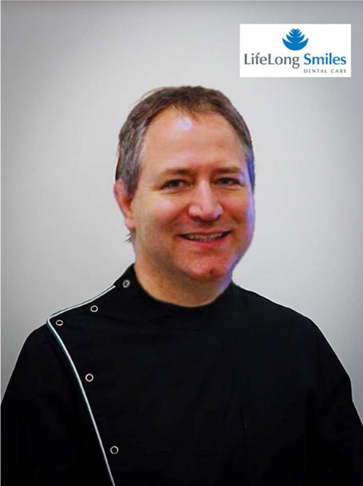 Dr Ian Thomson