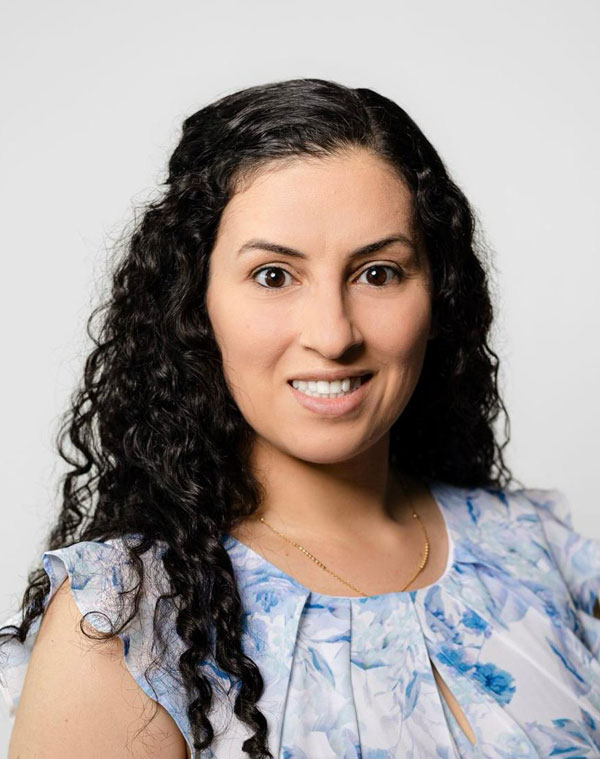 Dr Louise Fakhr