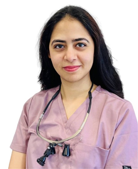 Dr. Ria Rohira