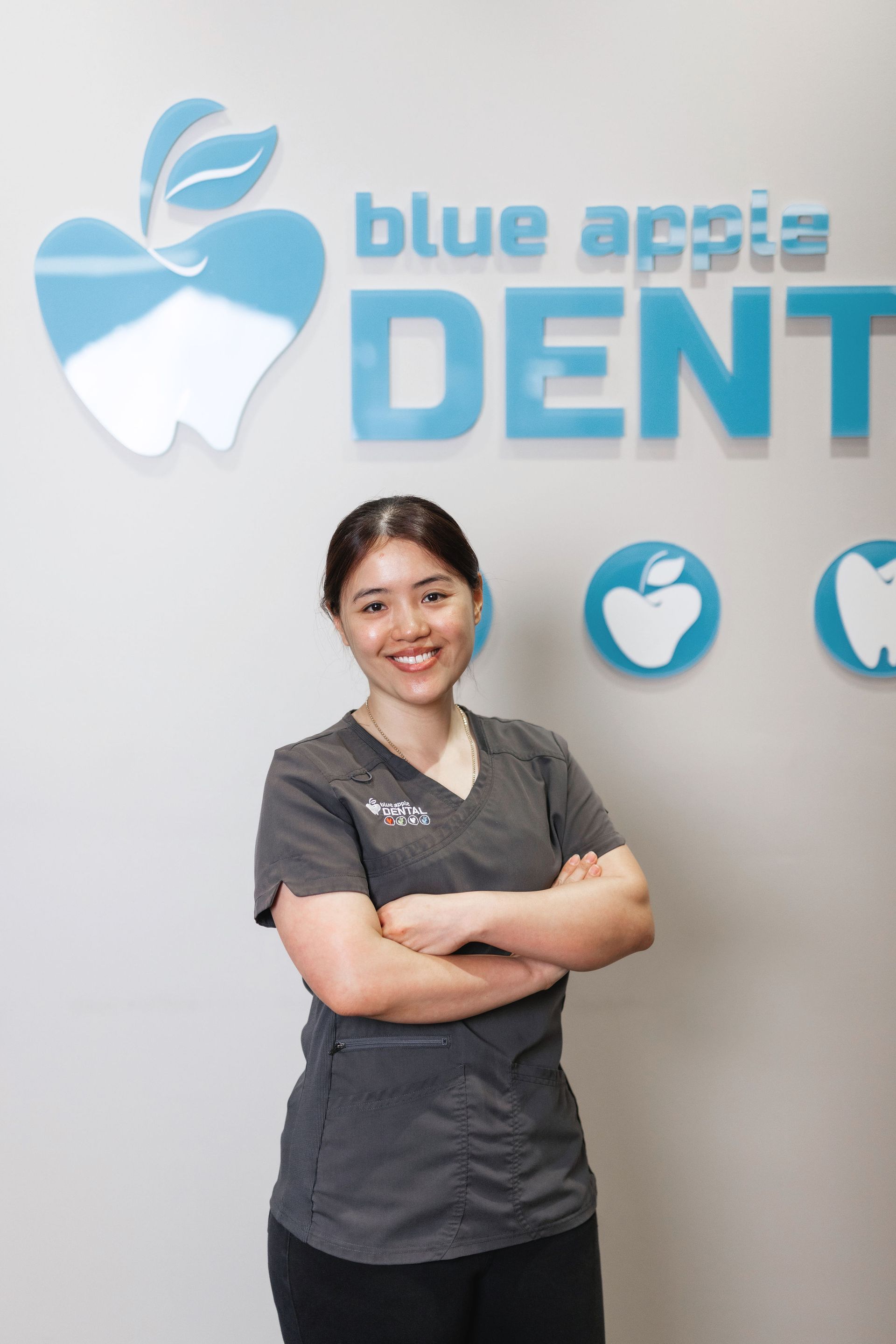 Dr Evelyn Lau
