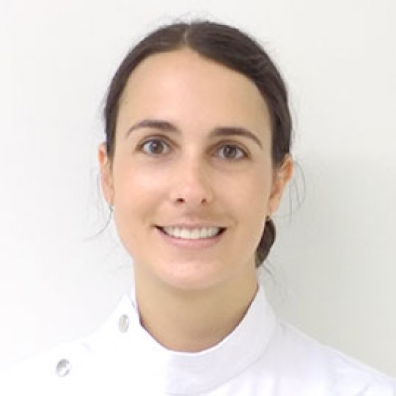 Dr Clare Compton