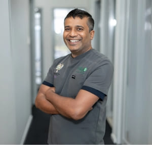Dr.Dumi Medagoda