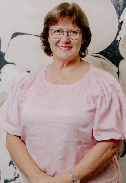 Dr. Elizabeth Day