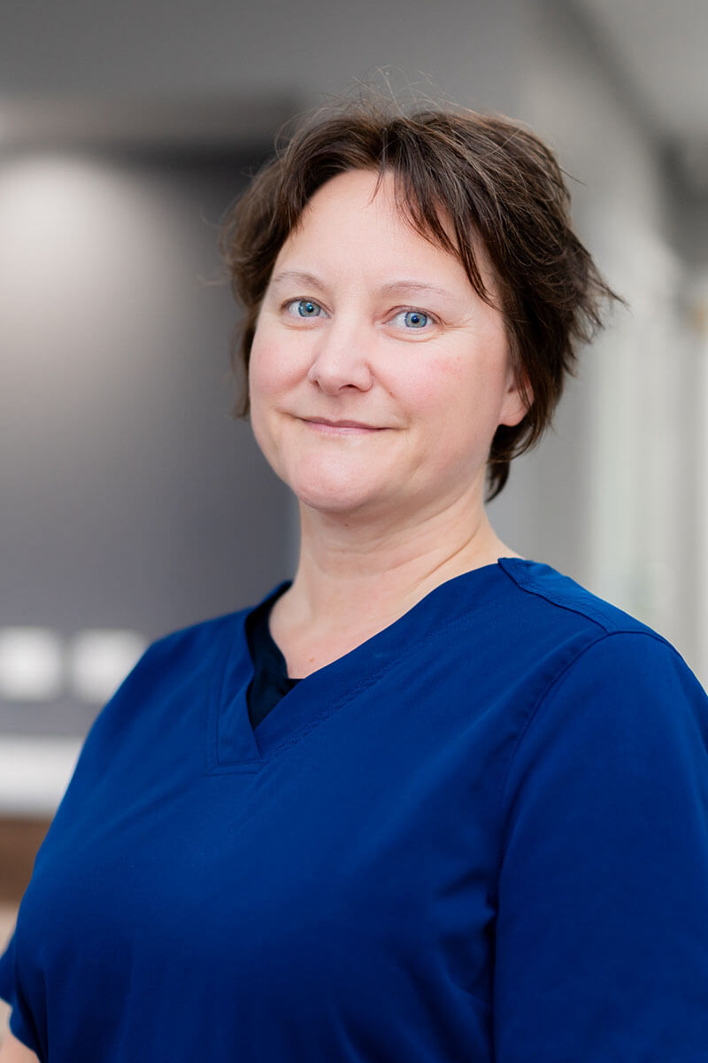 Dr. Jessica Johnstone