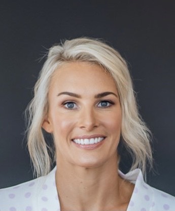 DR NICOLE JOHNSTON (NEE PERRY)