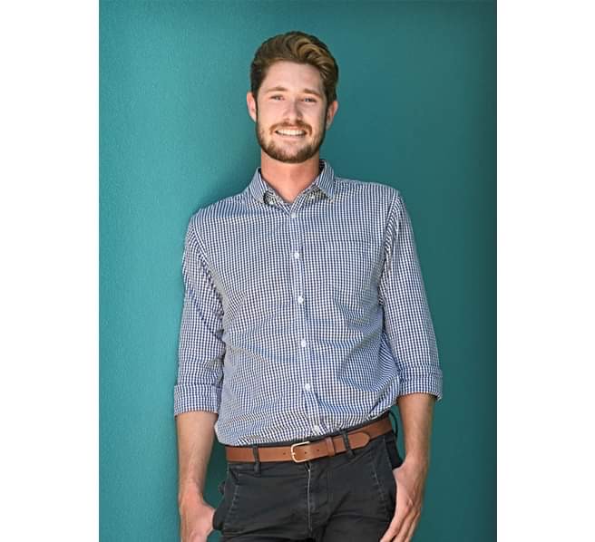 Dr Fraser Lyon