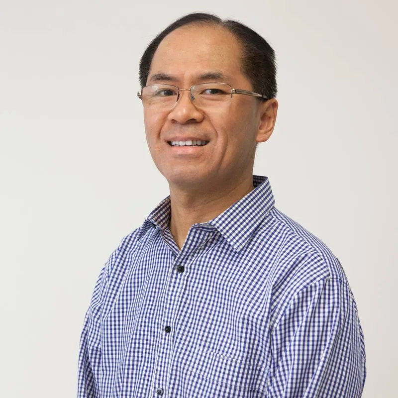 Dr William Wong