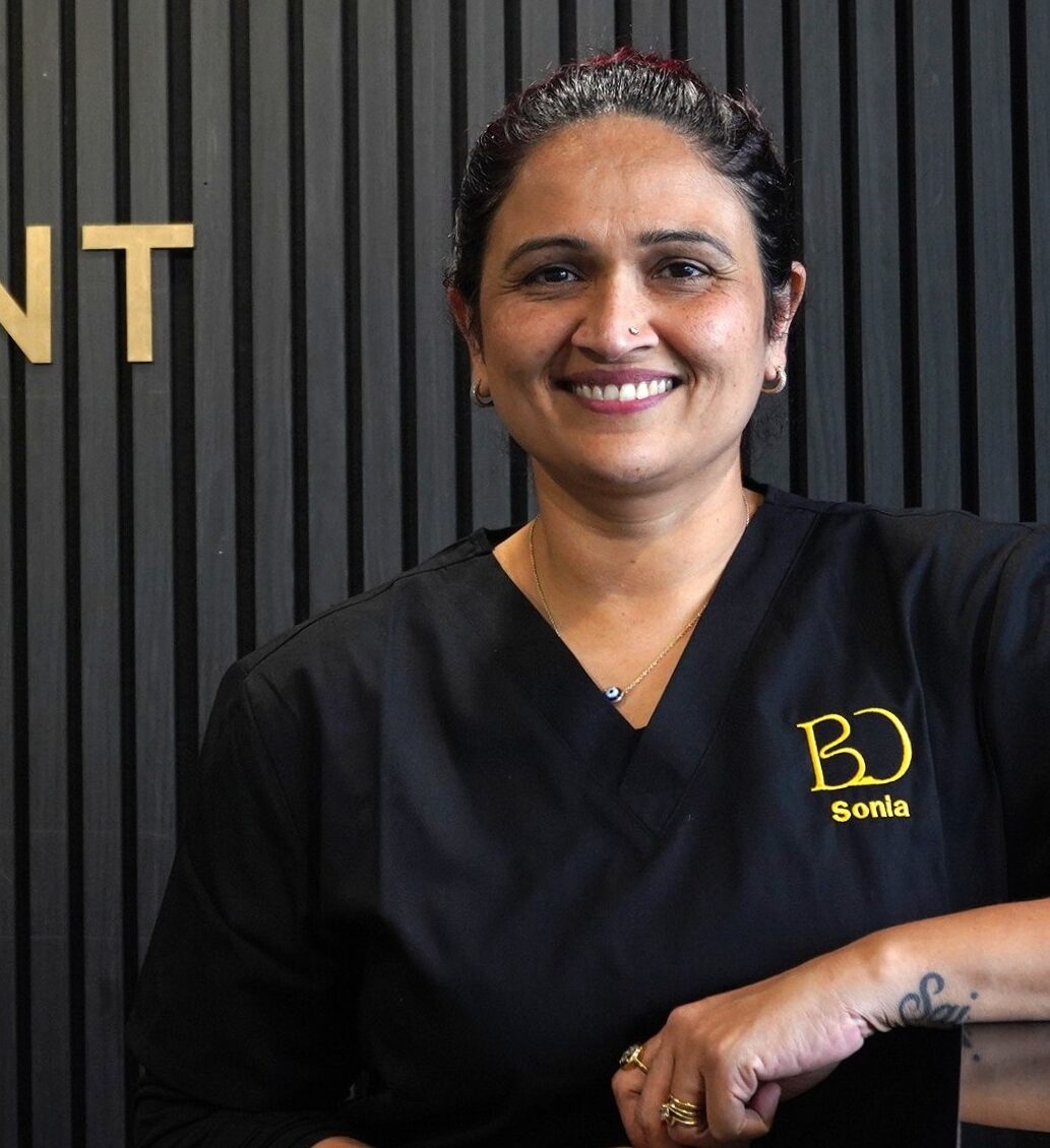 Dr Sonia Deveshvar